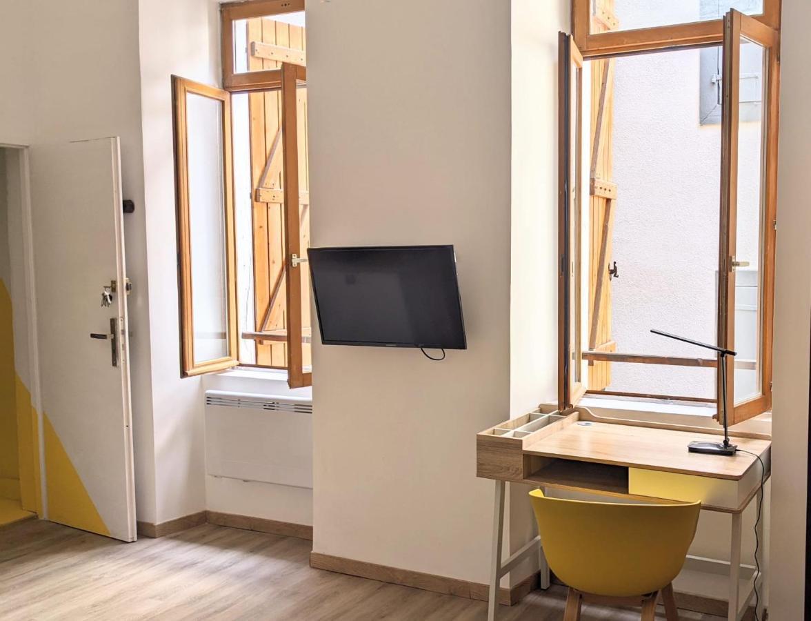 Modern Loft Down Town Apartment Foix Exterior photo